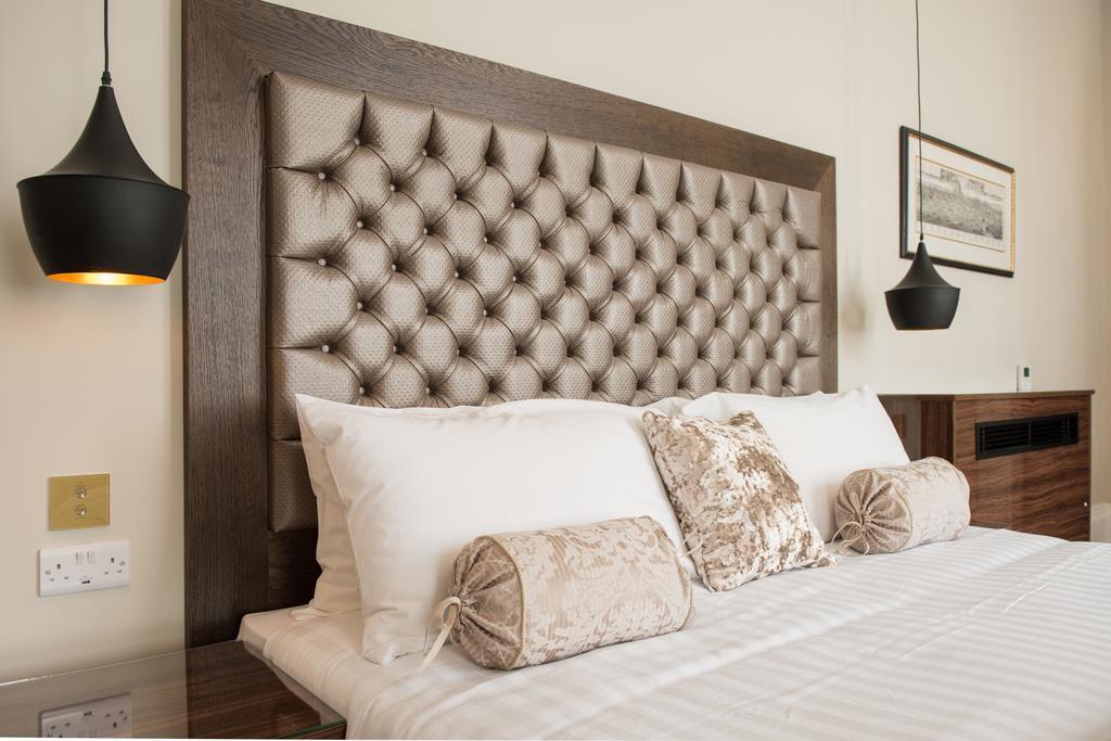 Hotel The Lansbury Heritage A Sunday - Canary Wharf Londen